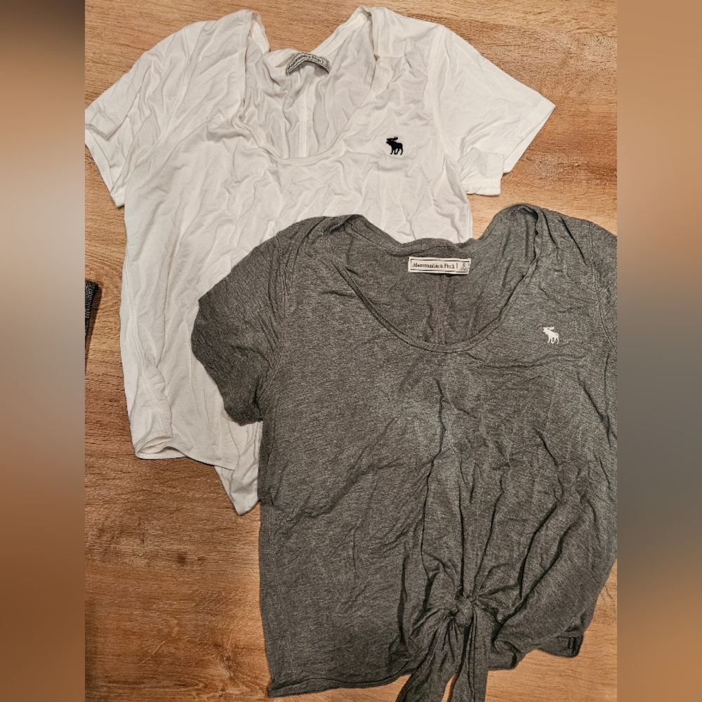 Abercrombie & Fitch tie tshirts